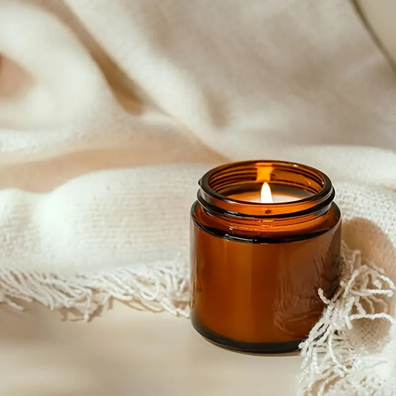 Ceramic or Glass? How the Vessel Shapes the Candle