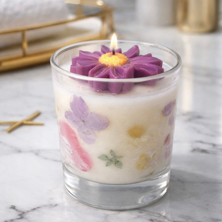Handmade Floral Candle in Glass – Apricot & Coconut Wax 30cl