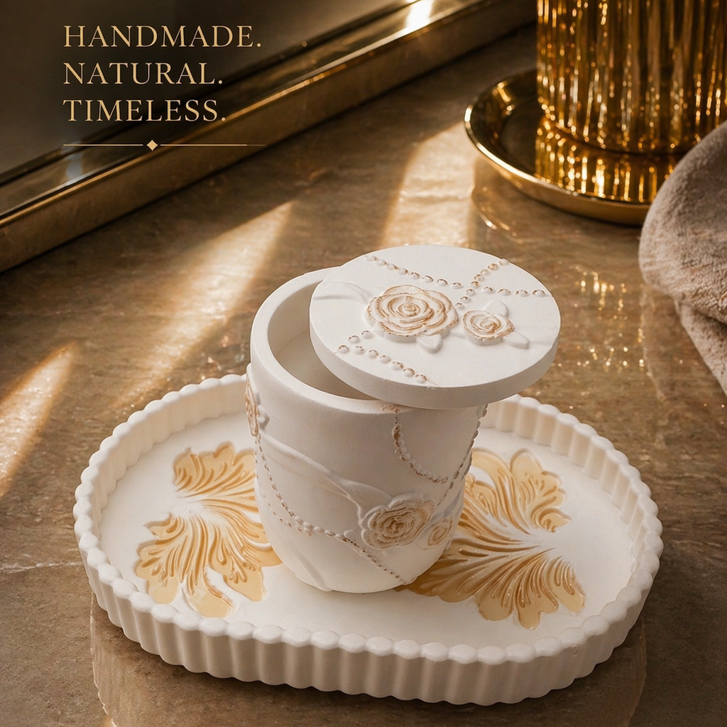 Floral Relief Soy Candle – Handcrafted Vessel with gold details