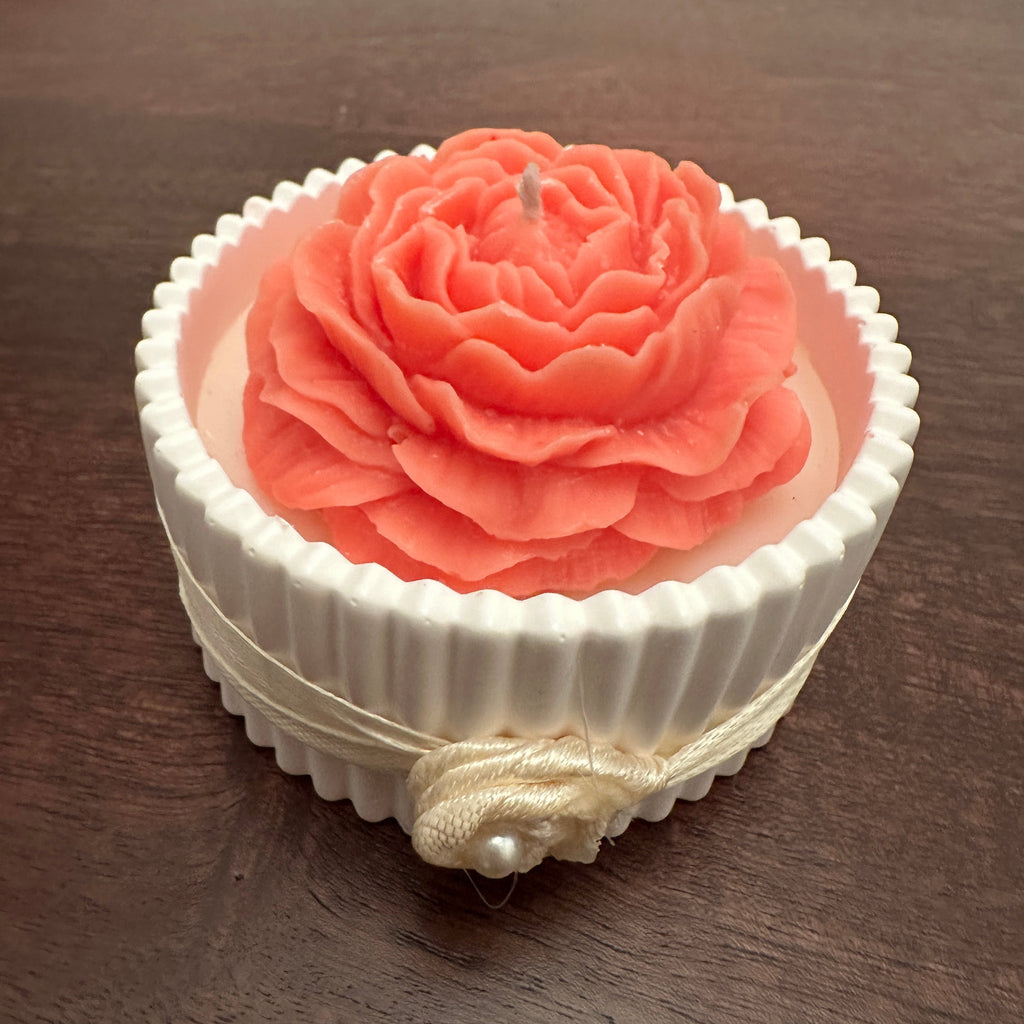Coral Bloom Candle – Handmade by Glow by Ania