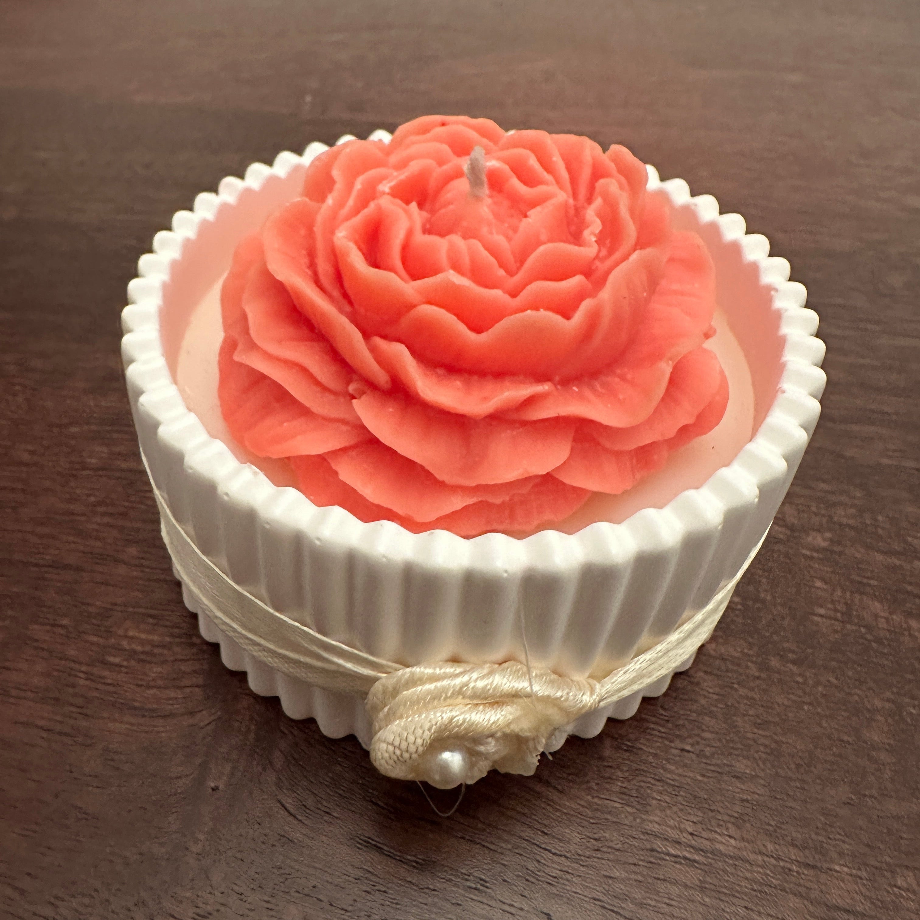 Coral Bloom Candle – Handmade by Glow by Ania